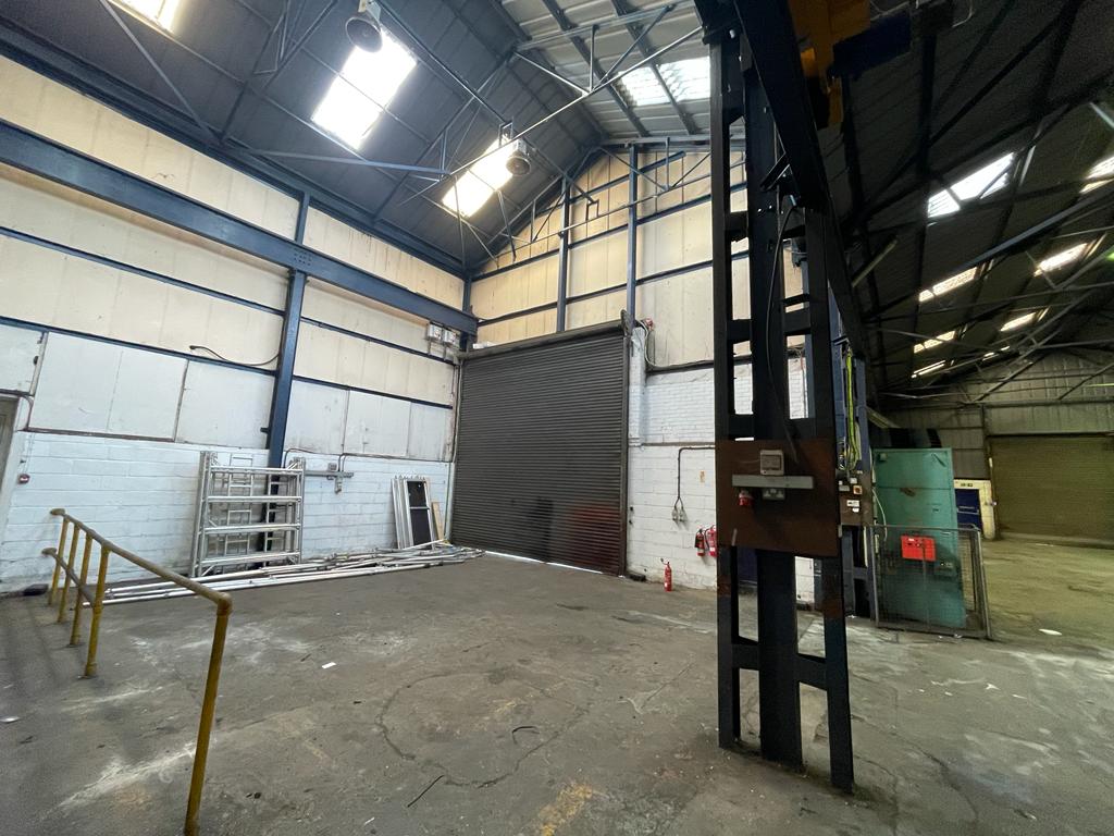 Plant Hire Warehouse — Commercial Asset Assessment & Dilapidation Inspection – image 5